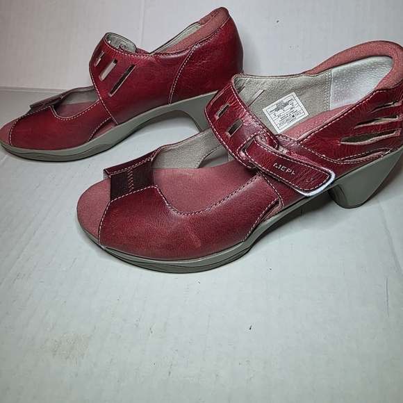 Merrell Evera Chase Sandals 6 Red - Picture 8 of 9